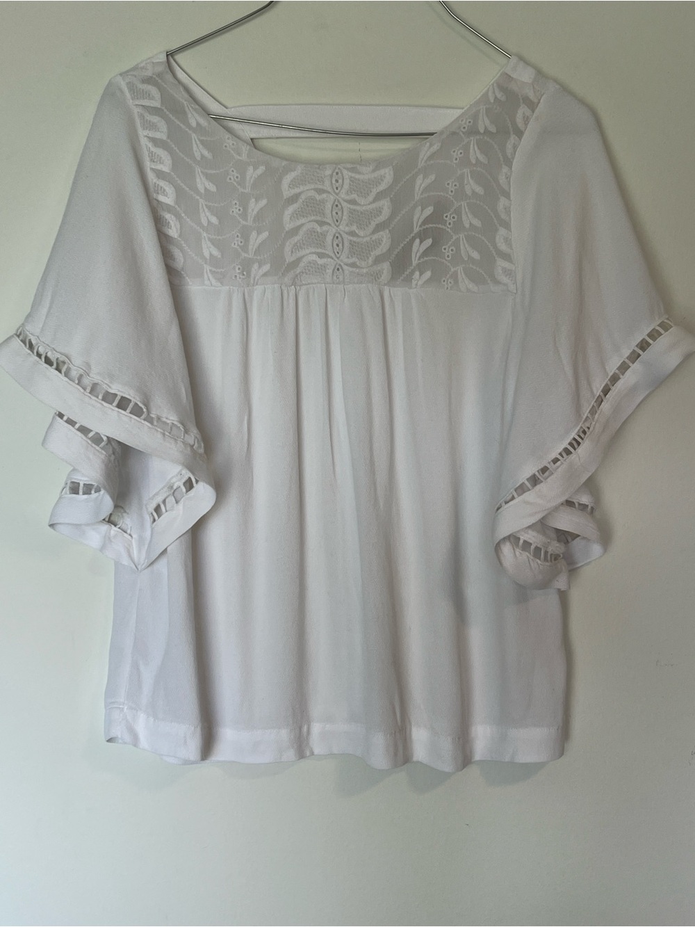 LOFT White V-Neck Short Sleeve Blouse with Cutout Trim